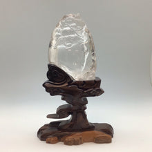 Charger l&#39;image dans la galerie, Hand Carved Quartz Crystal Hotei Buddha
