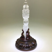 Charger l&#39;image dans la galerie, Hand-carved Quartz Crystal Tibetan Vajra With Custom Stand
