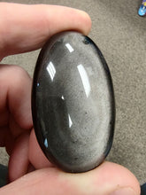 將圖片載入圖庫檢視器 Silversheen Obsidian Palm Stone
