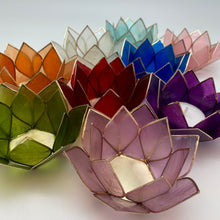 Load image into Gallery viewer, Capiz Shell Lotus 4” Tealights
