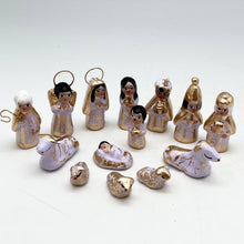 将图片加载到图库查看器，Mini Nativity Sets, Tonala
