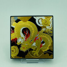 将图片加载到图库查看器，Japanese Lacquer Boxes
