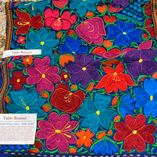 Charger l&#39;image dans la galerie, Table Runners from Guatemala- Medium
