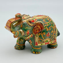 将图片加载到图库查看器，Hand Carved Jade Elephant 4.75”
