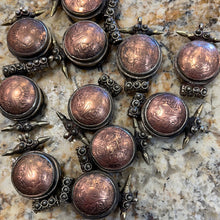 將圖片載入圖庫檢視器 Gau Pendants
