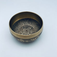Cargar imagen en el visor de la galería, 3.5 Inch Round Singing Bowl
