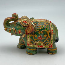 将图片加载到图库查看器，Hand Carved Jade Elephant 4.75”
