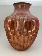 將圖片載入圖庫檢視器 Large Scalloped Copper Vase from Santa Clara Del Cobre
