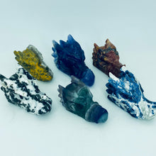 將圖片載入圖庫檢視器 Hand Carved Dragon Head
