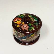 將圖片載入圖庫檢視器 Hand Lacquered Containers By Irma
