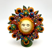 將圖片載入圖庫檢視器 Painted Clay Pieces From Metepec
