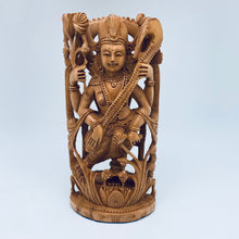 Cargar imagen en el visor de la galería, Vintage Kadam Wood Statues
