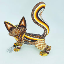 Charger l&#39;image dans la galerie, Small Alebrije From San Martin, Mexico
