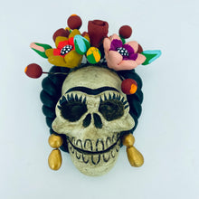 將圖片載入圖庫檢視器 Frida Wall Hangers by Conception Aguilar
