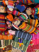 將圖片載入圖庫檢視器 Worry Doll from Guatemala
