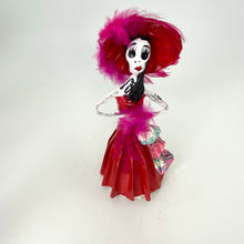 将图片加载到图库查看器，Paper Mache Catrina&#39;s (Small)
