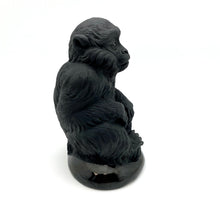 Cargar imagen en el visor de la galería, Hand Carved Obsidian Monkey (Small)
