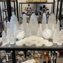 Cargar imagen en el visor de la galería, Selenite Specimen(s)
