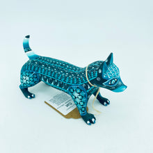 Charger l&#39;image dans la galerie, Small Alebrije From San Martin, Mexico
