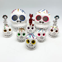 Cargar imagen en el visor de la galería, Sugar Skulls from Mexico
