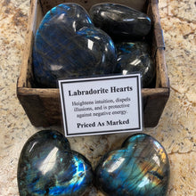 Cargar imagen en el visor de la galería, Labradorite Hearts
