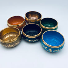 Cargar imagen en el visor de la galería, 3.5 Inch Round Singing Bowl
