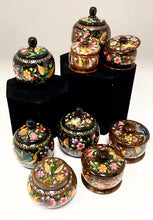 將圖片載入圖庫檢視器 Hand Lacquered Containers By Irma
