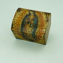 将图片加载到图库查看器，Folkart Antiqued Boxes
