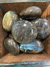Load image into Gallery viewer, Labradorite Palm Stones
