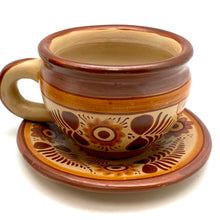 Cargar imagen en el visor de la galería, Cinnamon Clay Cup and Saucer Sets
