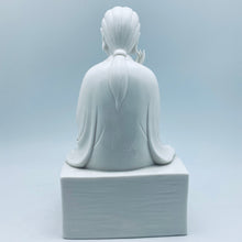 將圖片載入圖庫檢視器 White Porcelain Contemplative Quan Yin
