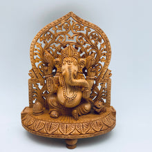 将图片加载到图库查看器，Vintage Kadam Wood Statues
