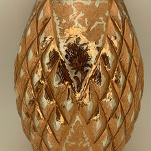 將圖片載入圖庫檢視器 Diamond designed Copper Vase from Santa Clara Del Cobre
