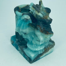 Cargar imagen en el visor de la galería, Caribbean Calcite Dragon Tealight Holder
