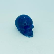 將圖片載入圖庫檢視器 Hand Carved Fluorite Skulls
