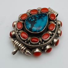 Load image into Gallery viewer, Vintage Himalayan Ghau Pendant
