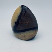 將圖片載入圖庫檢視器 Septarian Nodule Free forms

