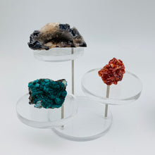 Cargar imagen en el visor de la galería, 3 Tier Acrylic Display Stand
