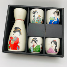 Charger l&#39;image dans la galerie, Japanese Porcelain Sake Set
