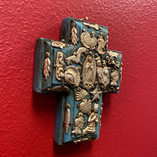 將圖片載入圖庫檢視器 Hand Carved Milagro Cross
