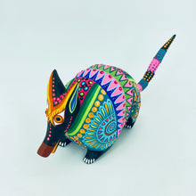 Cargar imagen en el visor de la galería, Bright Colored Small Alebrije
