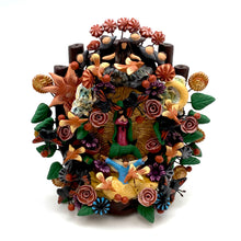 將圖片載入圖庫檢視器 Painted Clay Pieces From Metepec
