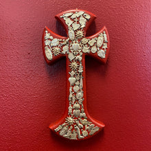 Cargar imagen en el visor de la galería, Hand Carved Milagro Cross
