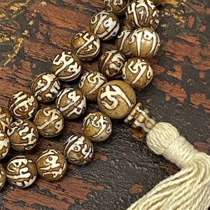 Conch Shell Om Mani tea-dyed 108 bead Mala