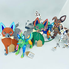 Load image into Gallery viewer, Dog Alebrije From San Martin, Mexico
